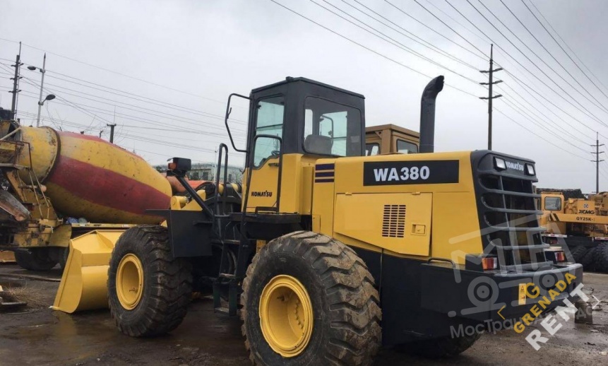 Аренда фронтального погрузчика Komatsu WA380 thumbnail 0