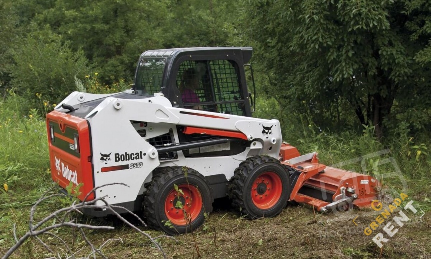 Аренда мини-погрузчика Bobcat S550 thumbnail 1
