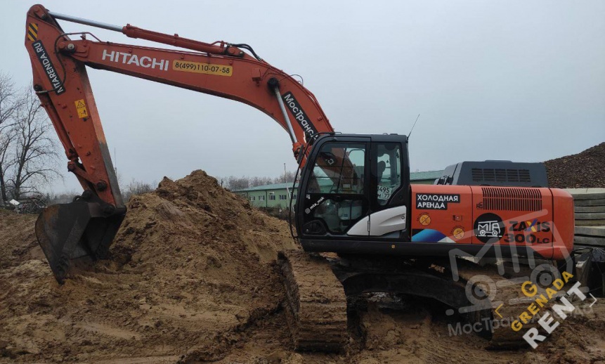 Аренда гусеничного экскаватора Hitachi ZX300LC thumbnail 1