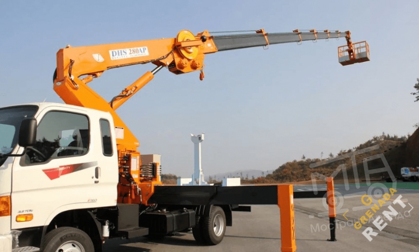 Аренда японской автовышки 25 метров thumbnail 1