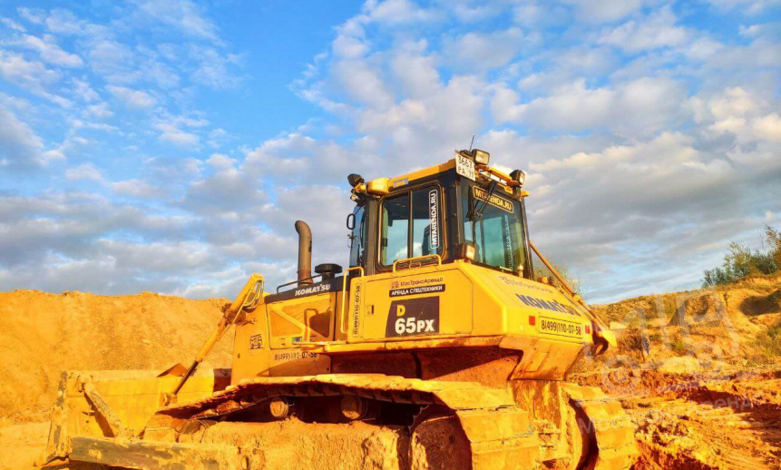 Холодная аренда бульдозера thumbnail 1