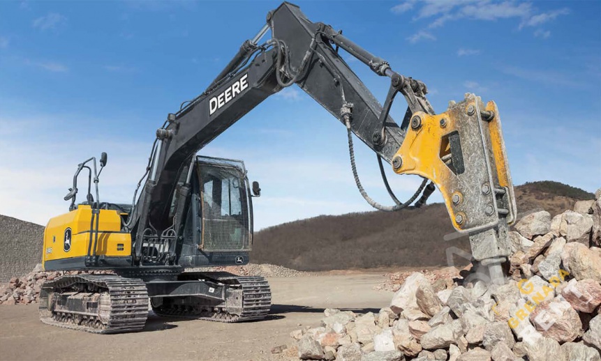 Аренда гусеничного экскаватора John Deere E140 LC thumbnail 1