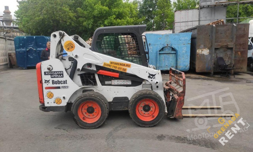 Аренда мини-погрузчика с вилами thumbnail 0