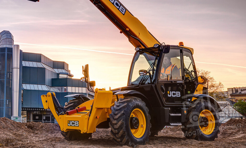 Аренда телескопического погрузчика JCB LOADALL 535-125 thumbnail 0