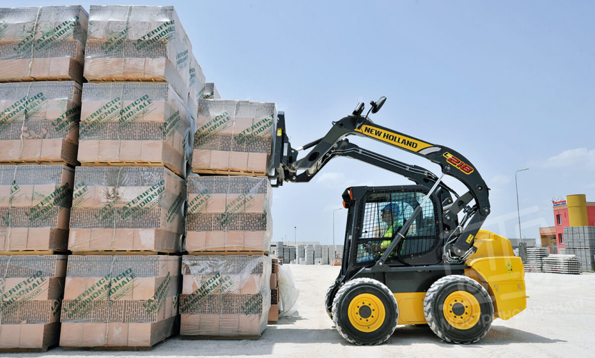 Аренда мини-погрузчика New Holland L218 thumbnail 4