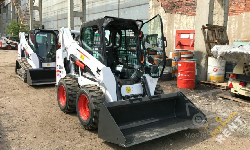 Аренда мини-погрузчика Bobcat S530 thumbnail 0