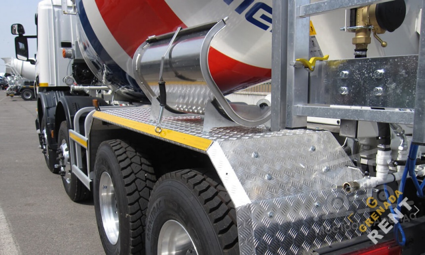 Аренда авто­бетоно­смесителя CIFA SLX 8 thumbnail 2