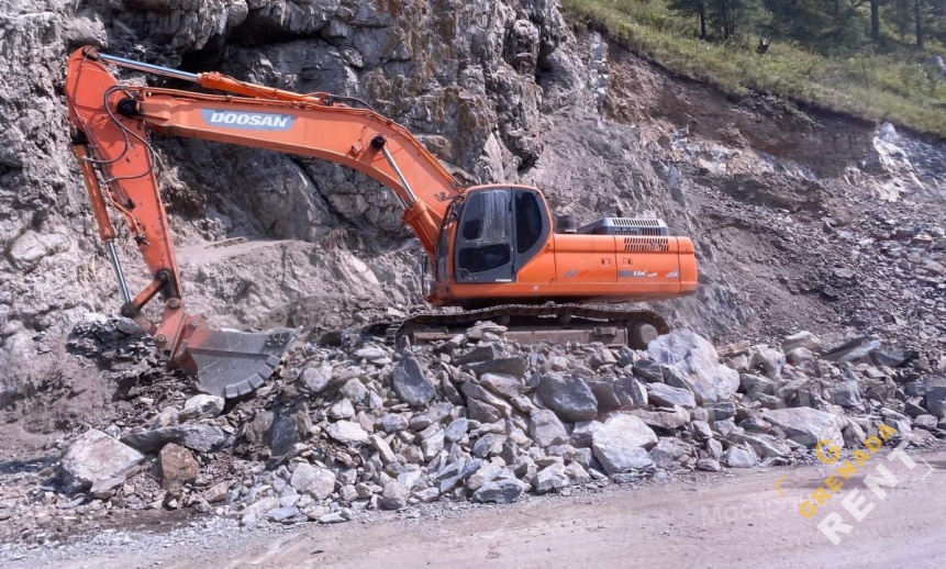 Аренда гусеничного экскаватора Doosan DX300LCA thumbnail 0