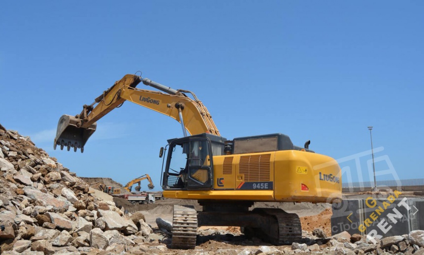 Гусеничный экскаватор LiuGong 945E thumbnail 0