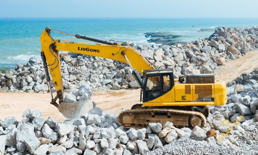 Гусеничный экскаватор LiuGong 945E thumbnail 1