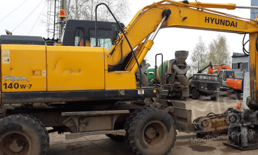 Аренда колесного экскаватора Hyundai 140W-7 thumbnail 1