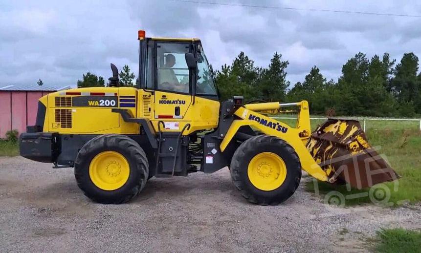 Аренда фронтального погрузчика Komatsu WA200 thumbnail 1