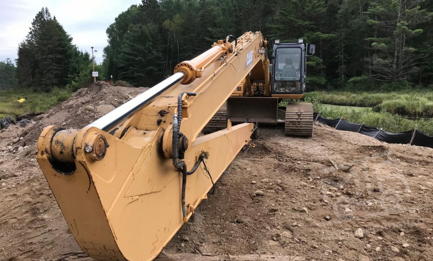 Аренда длиннорукого экскаватора Case CX240B LR thumbnail 2