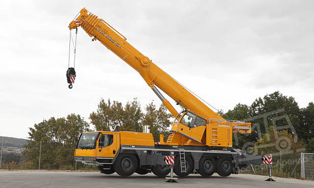 Аренда автокрана Liebherr LTM 1130 - 130 тонн thumbnail 1
