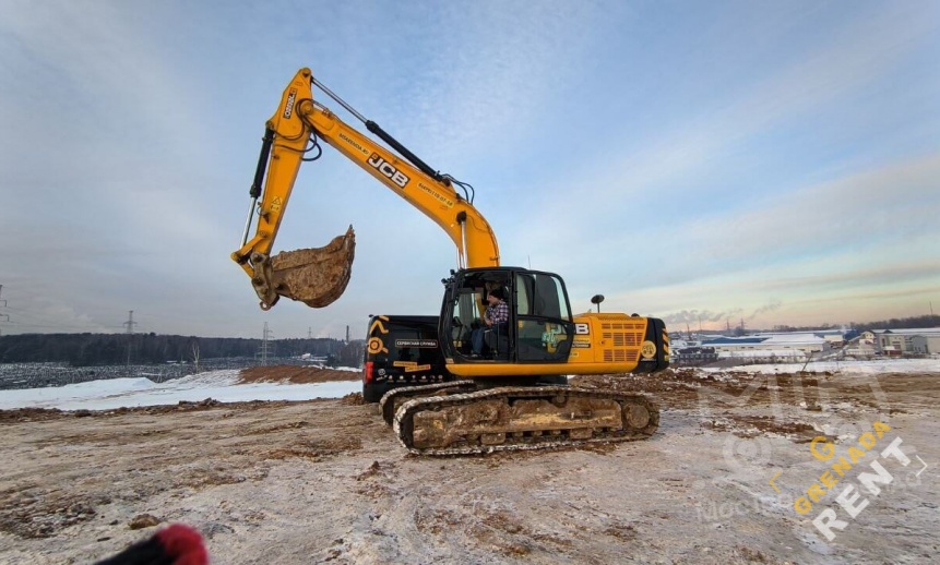 Аренда гусеничного экскаватора JCB JS 260 thumbnail 3