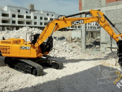 Аренда гусеничного экскаватора JCB JS 305 LC