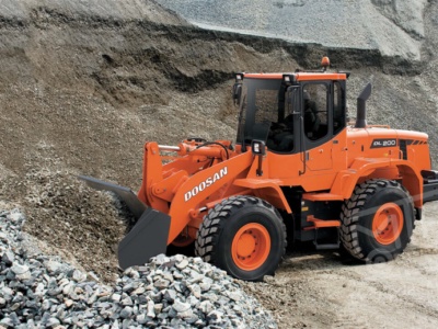 Аренда фронтального погрузчика Doosan DL200A
