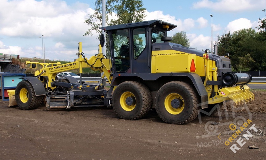 Аренда грейдера BOMAG BG 160 - 16 тонн thumbnail 1