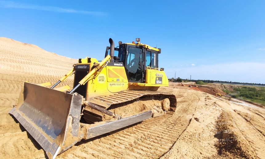 Аренда бульдозера Komatsu D65PX-16 болотоход с лебедкой thumbnail 3