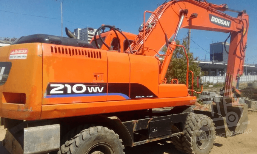 Аренда колесного экскаватора Doosan DX210W thumbnail 0