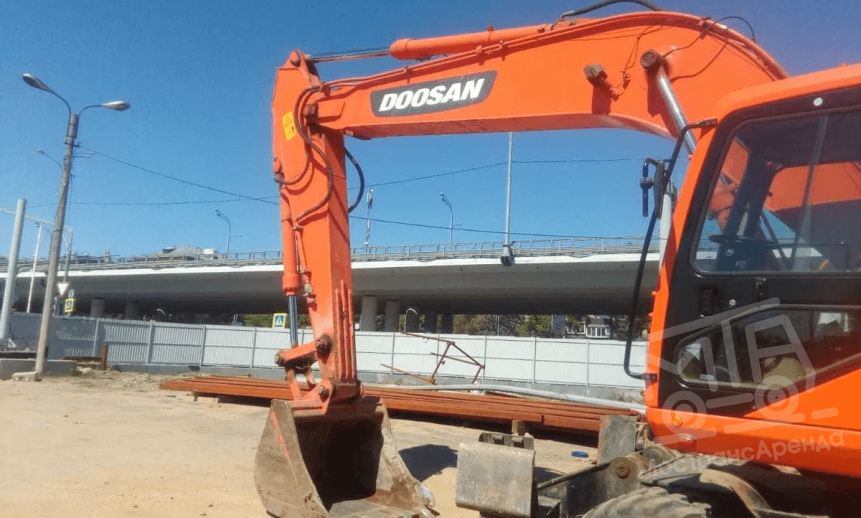 Аренда колесного экскаватора Doosan DX210W thumbnail 1