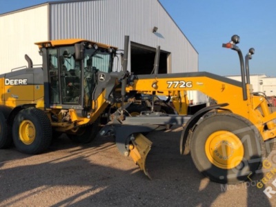 Аренда автогрейдера John Deere 772G - 19,5 тонны