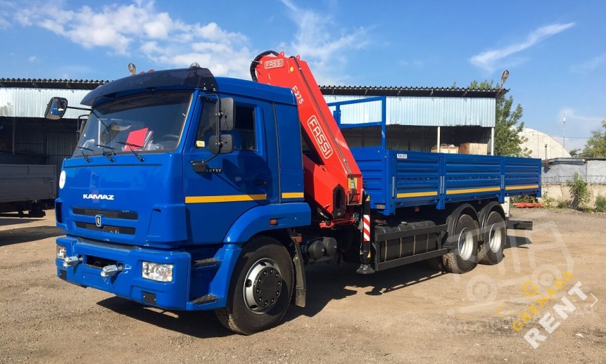 Аренда манипулятора Fassi, стрела 9 тонн, борт 11 тонн thumbnail 0