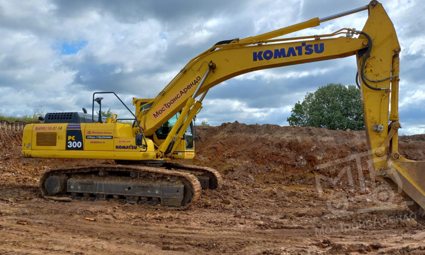 Гусеничный экскаватор Komatsu PC300 thumbnail 2