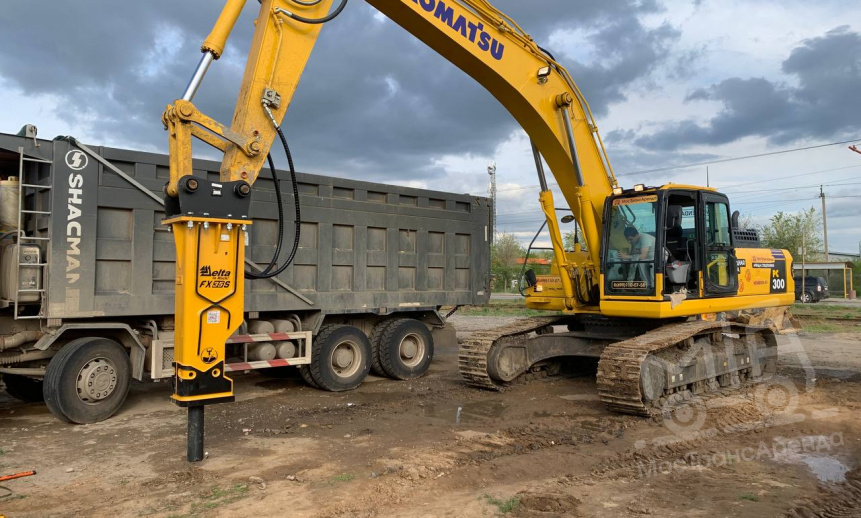 Гусеничный экскаватор Komatsu PC300 thumbnail 5