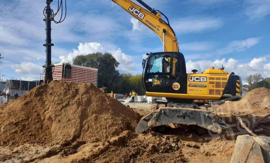 Аренда колесного экскаватора с грейфером 12 метров thumbnail 0