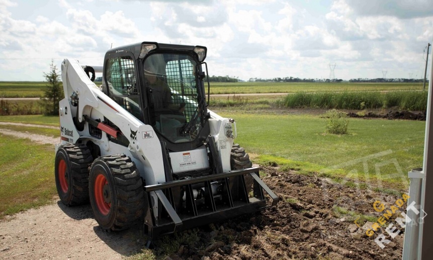 Аренда мини-погрузчика Bobcat A770 thumbnail 2
