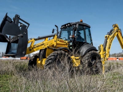 Аренда экскаватора-погрузчика New Holland B115B