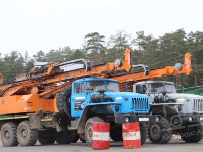 Аренда ямобура МРК-750А4 на базе Урал-4320