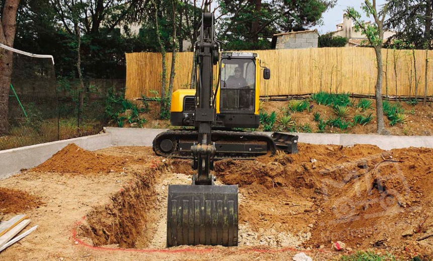 Аренда мини-экскаватора Volvo ECR88 Plus thumbnail 1