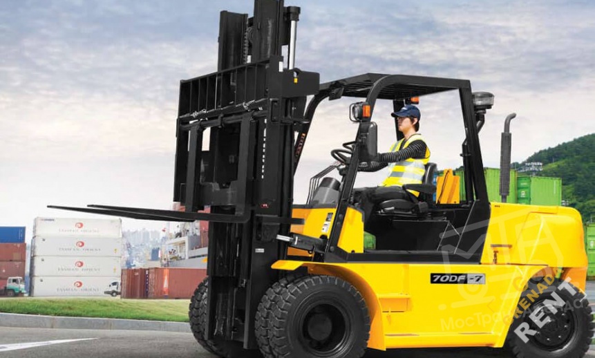 Аренда вилочного погрузчика Hyundai 70DF-7 thumbnail 1