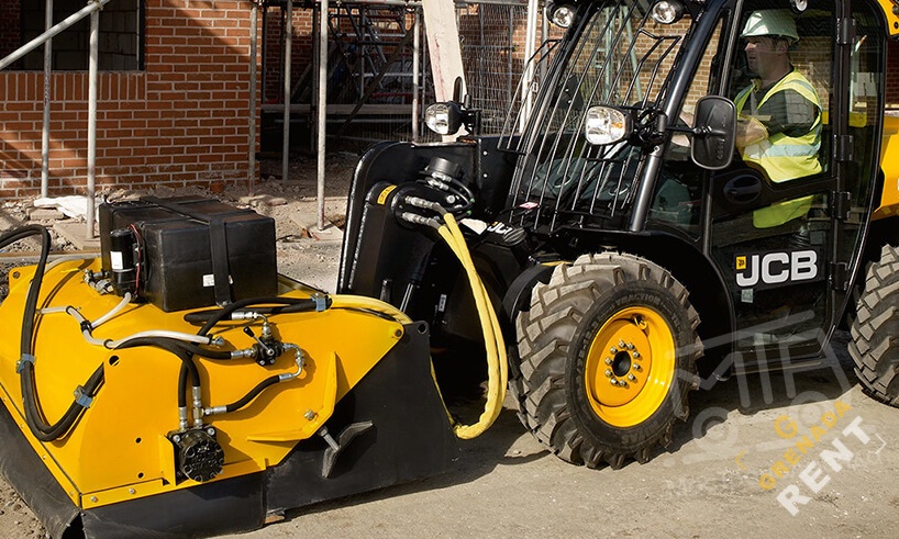 Аренда телескопического погрузчика JCB LOADALL 515-40 thumbnail 2