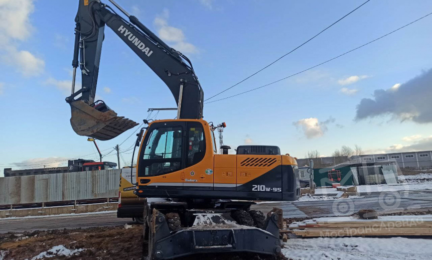 Холодная аренда колесного экскаватора thumbnail 2