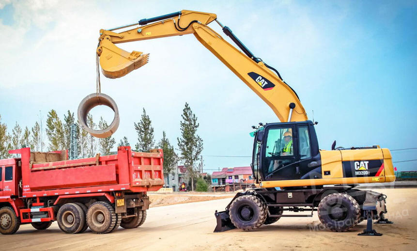 Аренда колесного экскаватора CAT M320D2 thumbnail 0