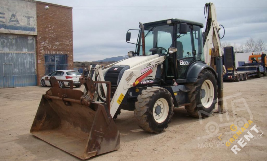 Аренда экскаватора-погрузчика Terex 860 thumbnail 0