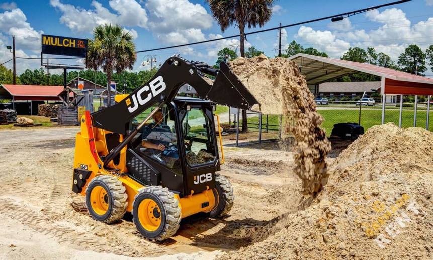 Аренда мини-погрузчика JCB 155 thumbnail 0