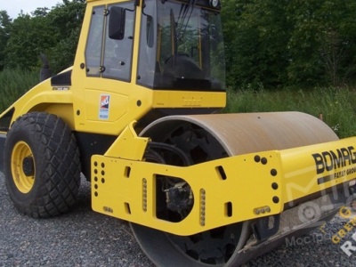 Аренда грунтового катка Bomag BW 214 - 14,5 тонн