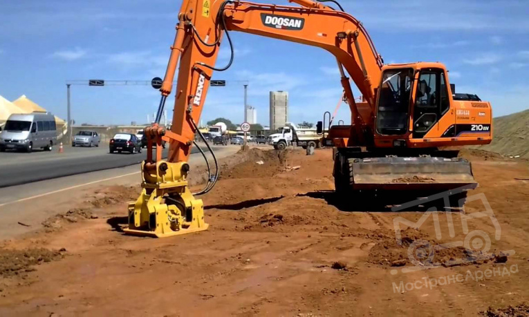 Аренда колесного экскаватора Doosan S210W thumbnail 1