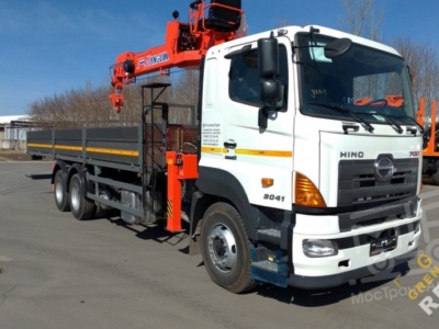 Аренда манипулятора Hino 700, стрела 7 тонн, борт 21 тонна