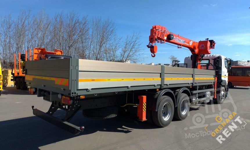 Аренда манипулятора Hino 700, стрела 7 тонн, борт 21 тонна thumbnail 2