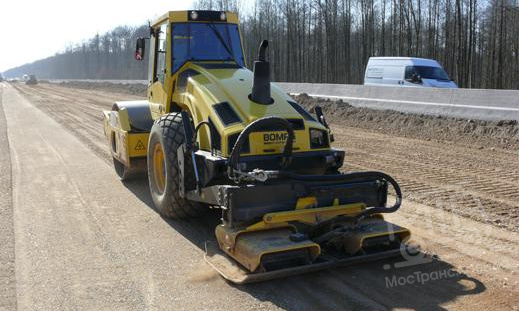 Аренда грунтового катка Bomag BW 214 - 14,5 тонн thumbnail 1