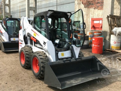 Аренда мини-погрузчика Bobcat S530