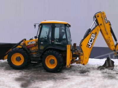 Аренда экскаватора-погрузчика с гидромолотом