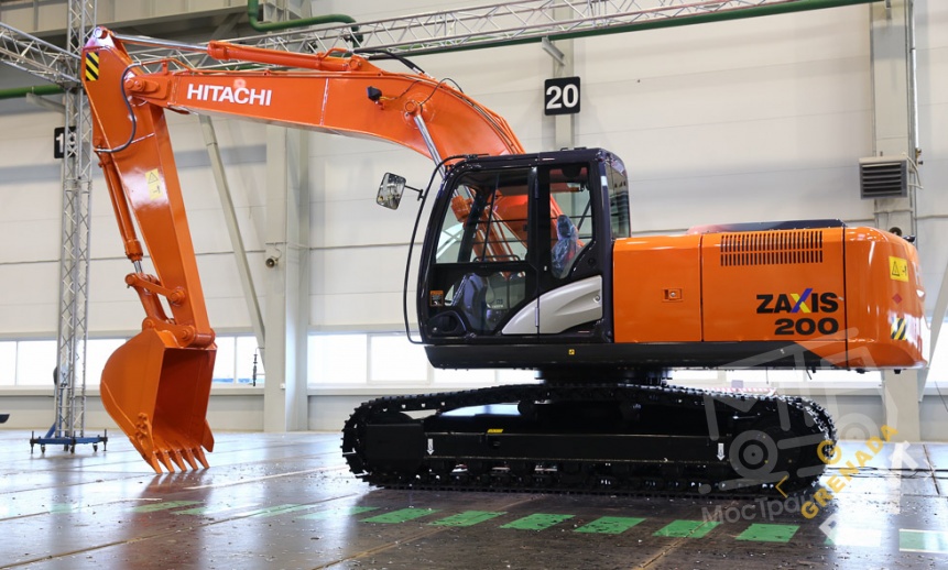 Аренда гусеничного экскаватора Hitachi ZX200-5G thumbnail 1