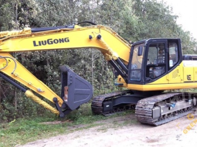 Гусеничный экскаватор LiuGong CLG 920E