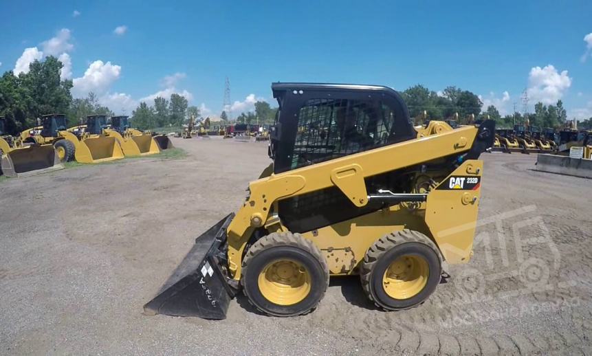 Аренда мини-погрузчика Cat 232D3 thumbnail 3
